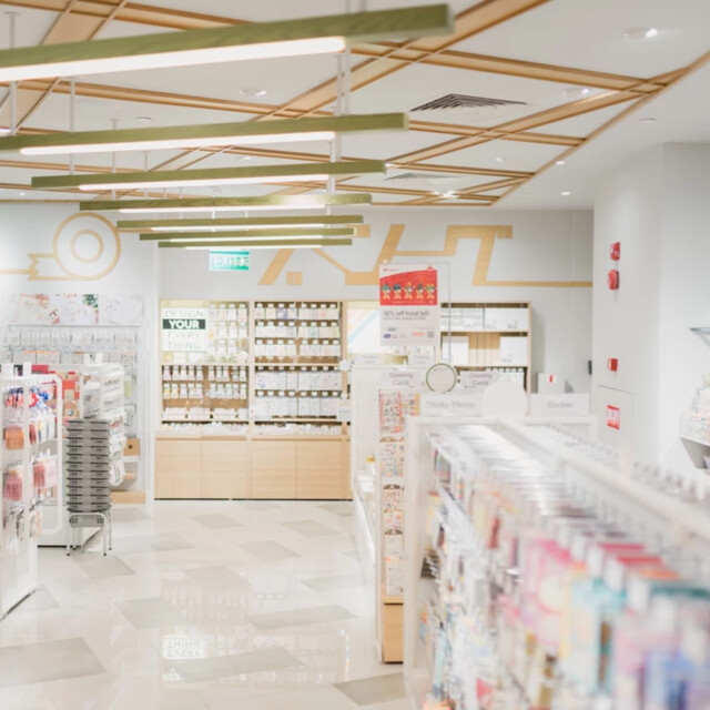 FARMACIA DE CESARE S.R.L.